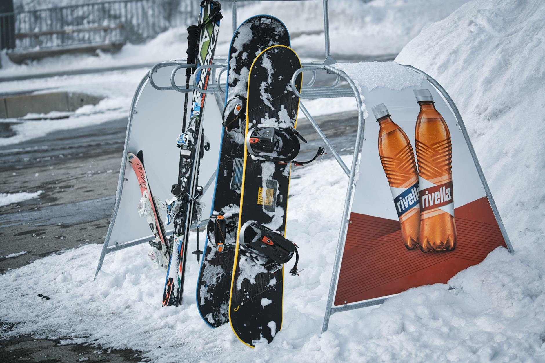 price comparison sports equipment Switzerland