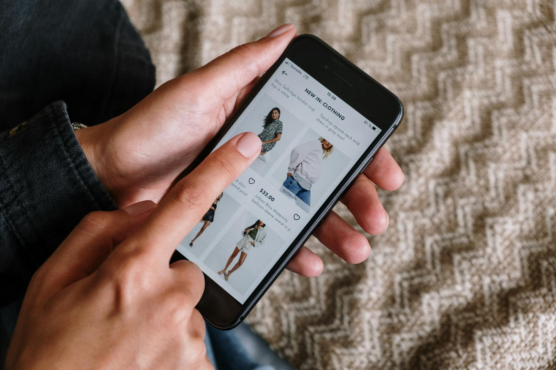 buy sustainable sportswear Switzerland online