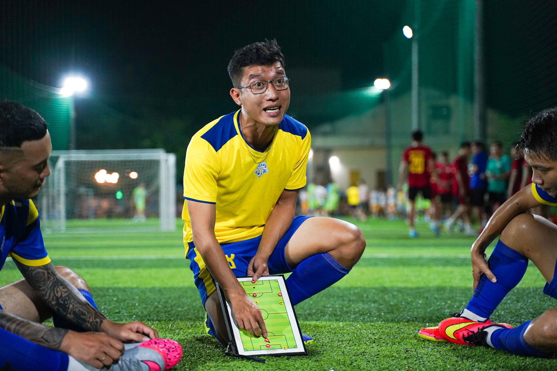 coach tactics soccer