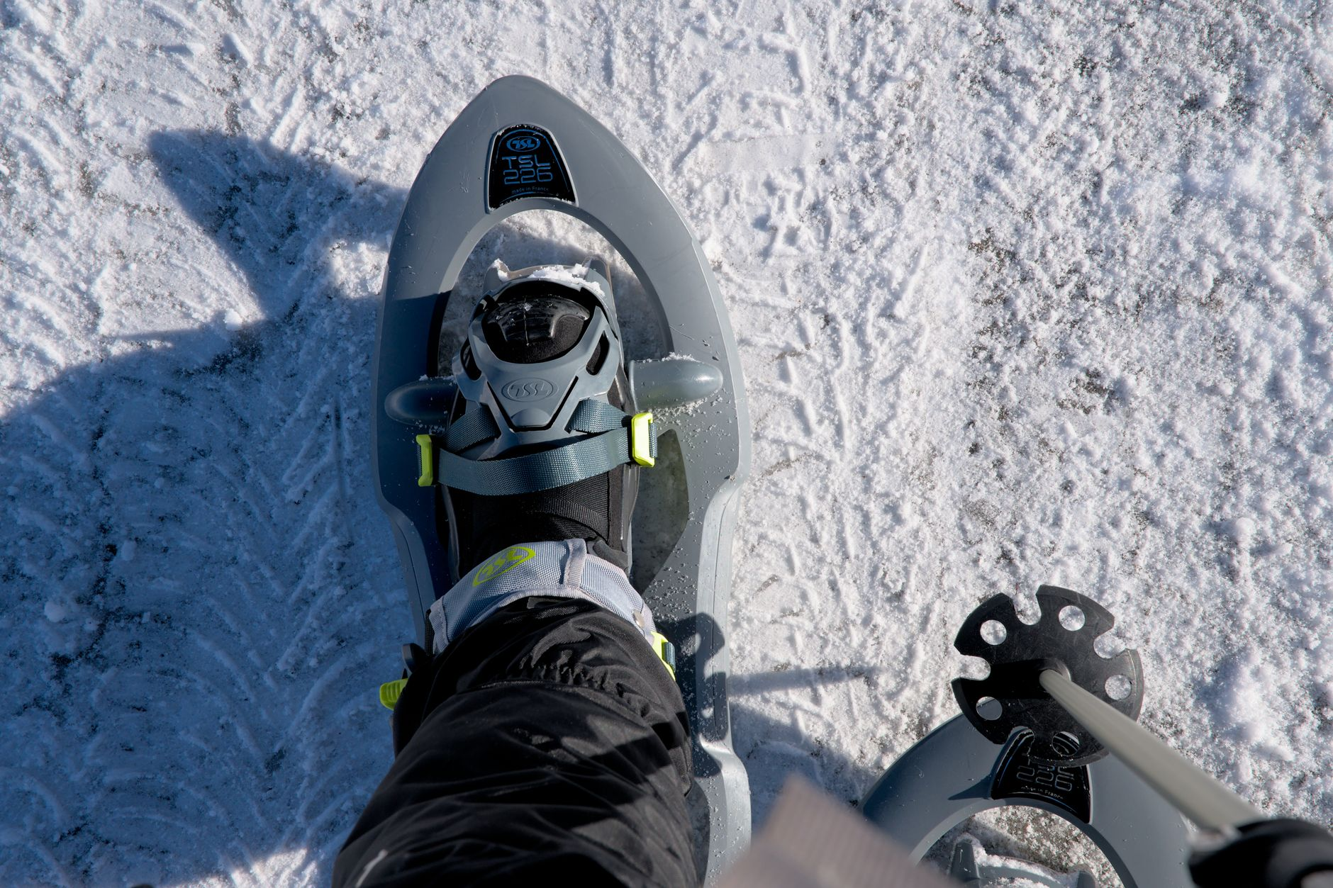 healthy snowshoeing winter