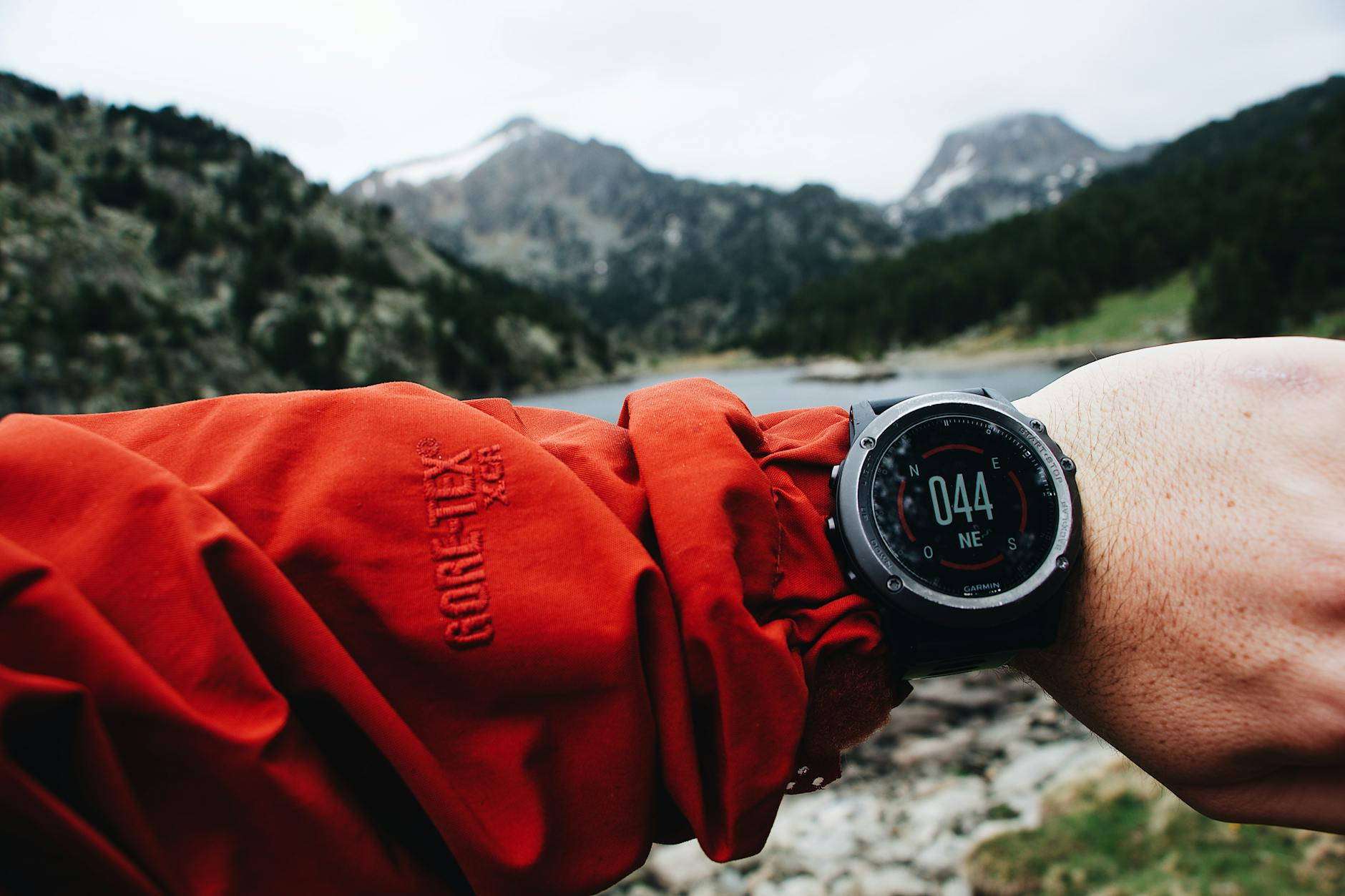 budget sports watch hiking
